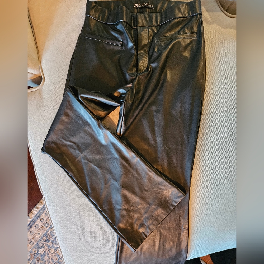 Medium Zara Faux Leather Flaired Cropped  Pants